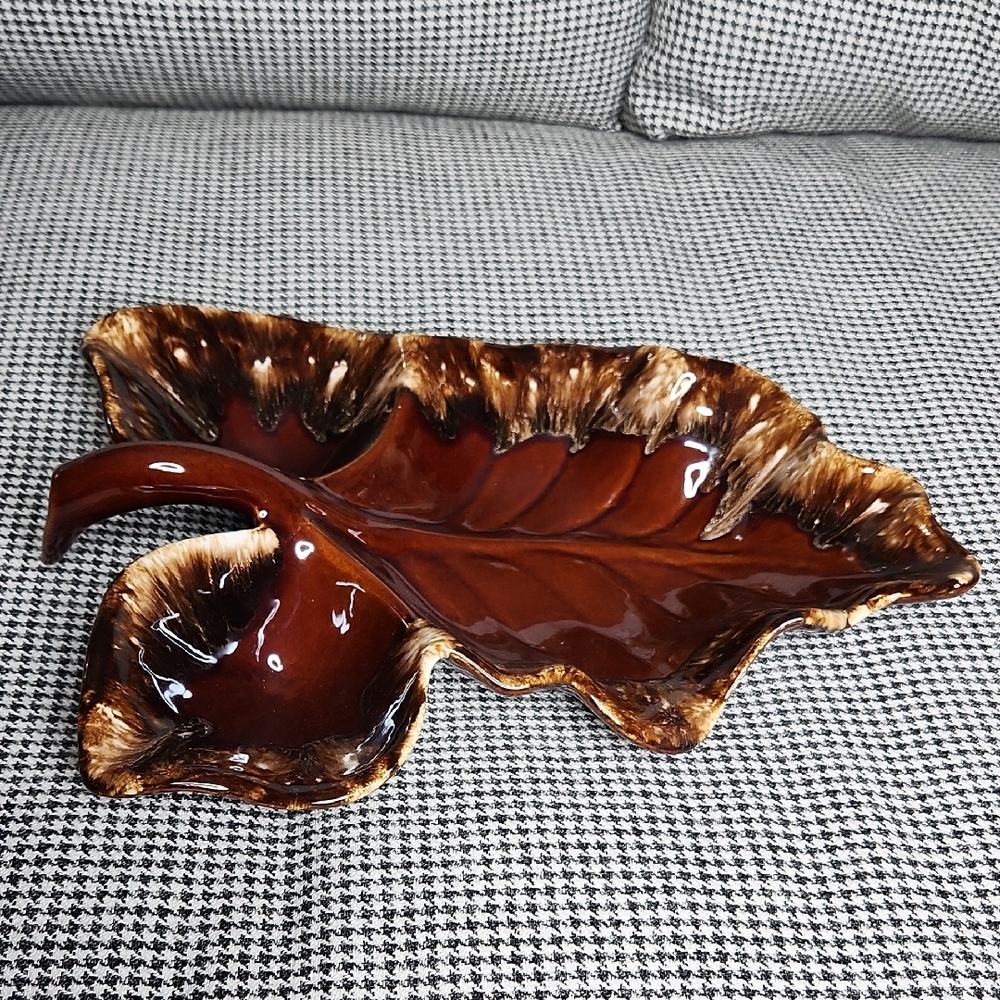 Large Vintage Hull Pottery USA Brown Drip Glaze Maple Leaf Chip and Dip Platter